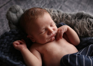 Buffalo Newborn Photographer20160531_0007