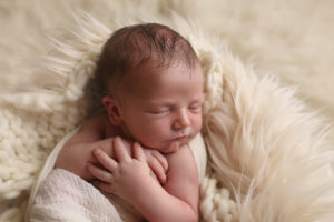 Buffalo Newborn Photographer20160531_0016