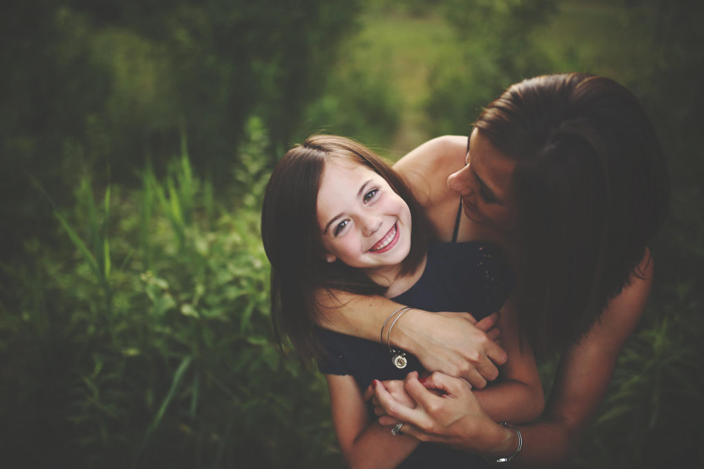 best Buffalo family photographer, family photography Buffalo, family portraits Buffalo NY, newborn photography near me