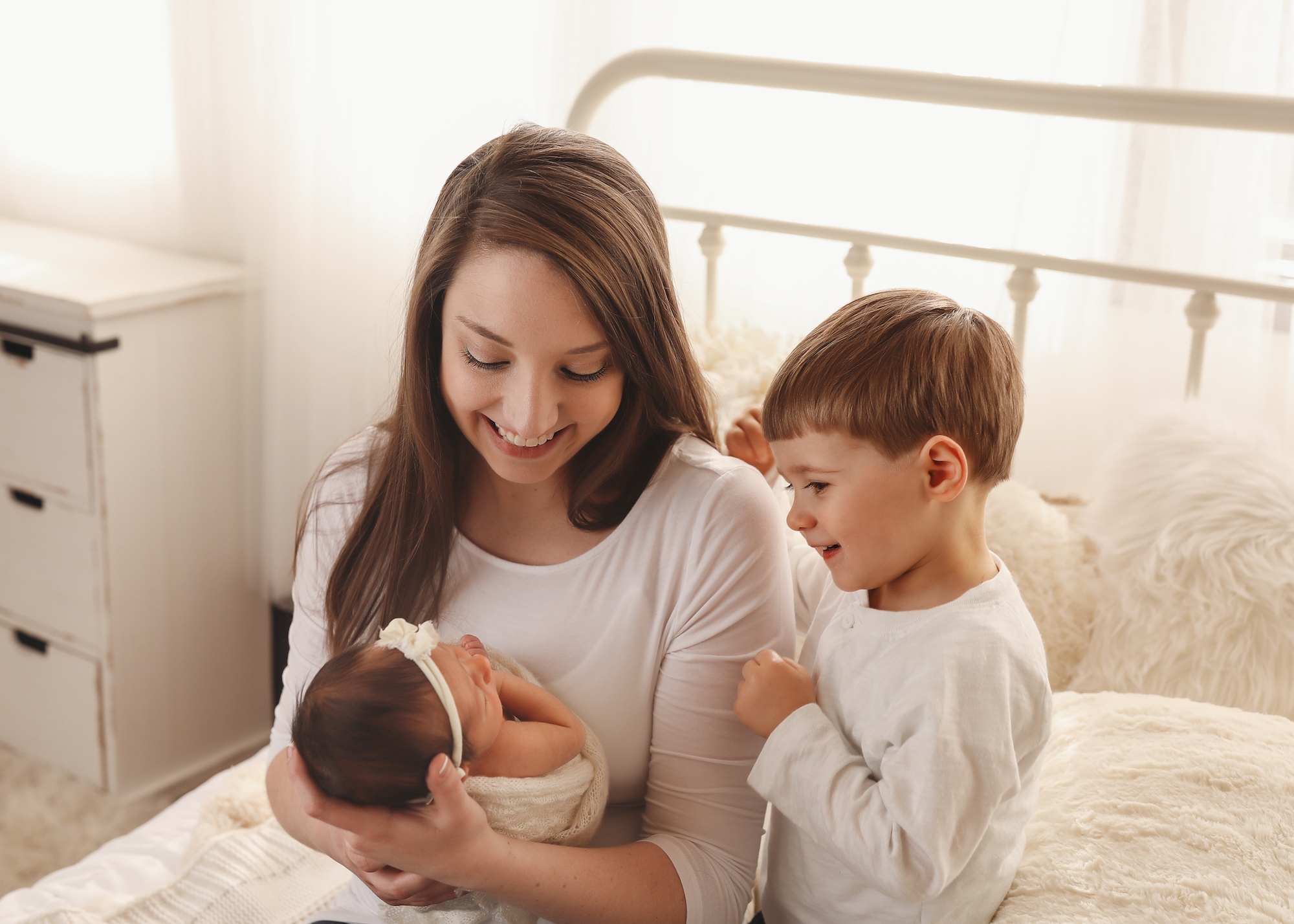 lifestyle newborn photographer buffalo ny