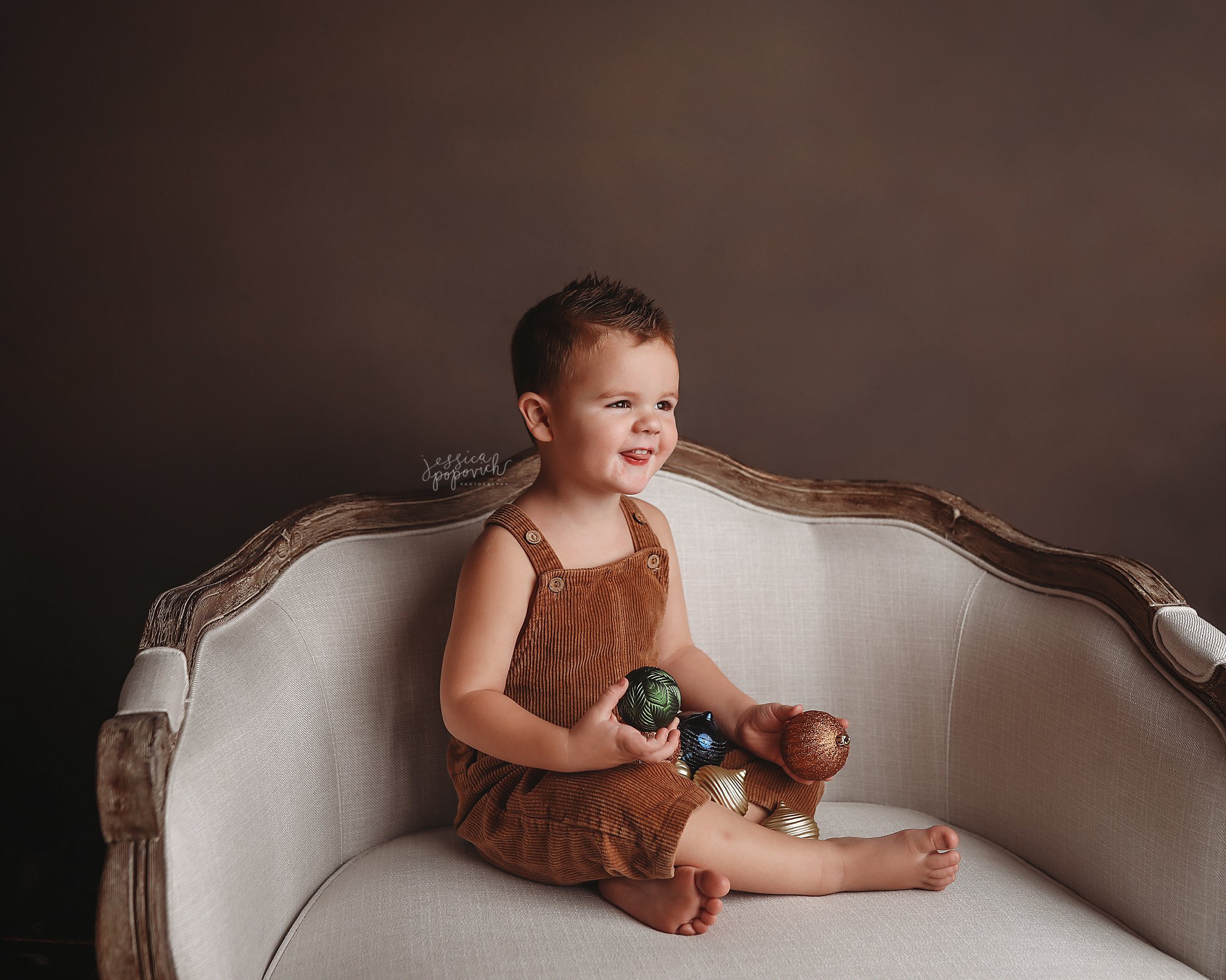 2020-10-19_0009.jpg Buffalo, NY Christmas Portraits 2020