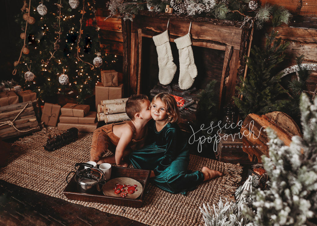 Buffalo, NY Christmas Portraits 2020