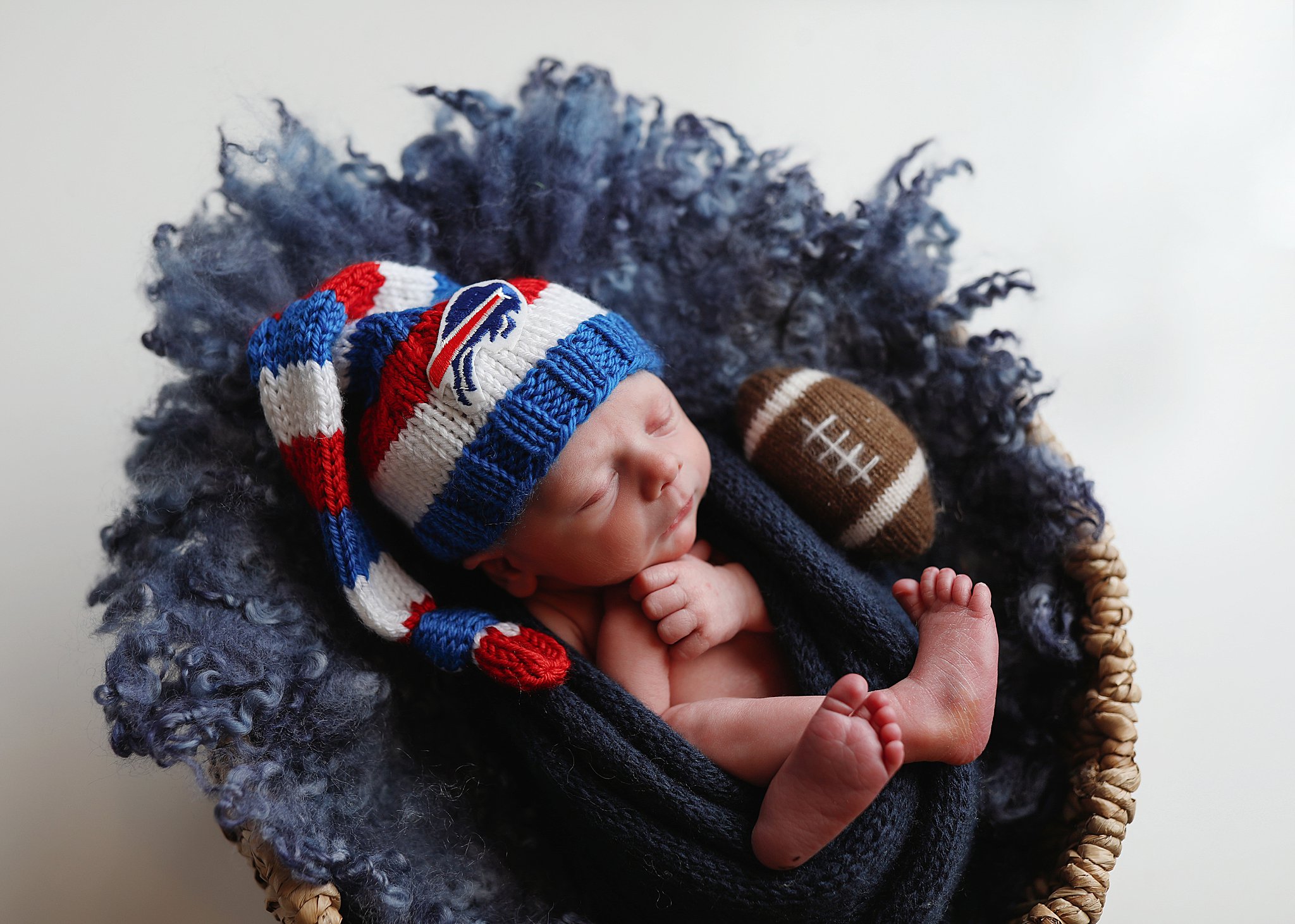 2021-01-15_0005.jpg newborn photography in buffalo