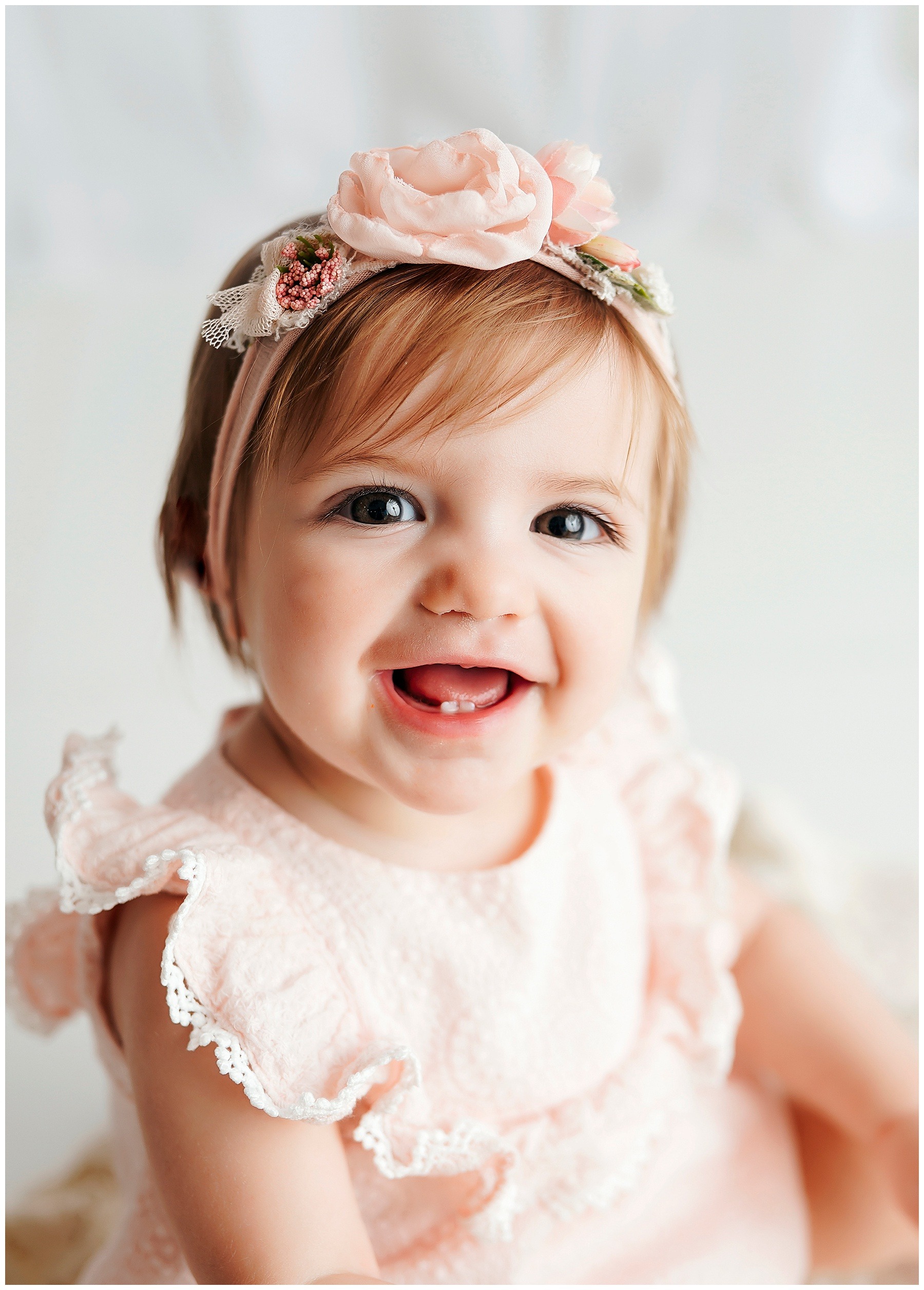 smash cake portrait session near me, buffalo baby photographer smash cake portrait session near me, buffalo baby photographer